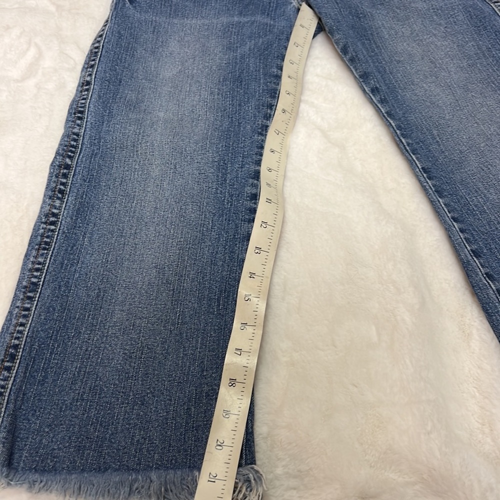 Vintage LEVI SLOUCH 504 jeans. Distressed cropped ankle. - Picture 3 of 10